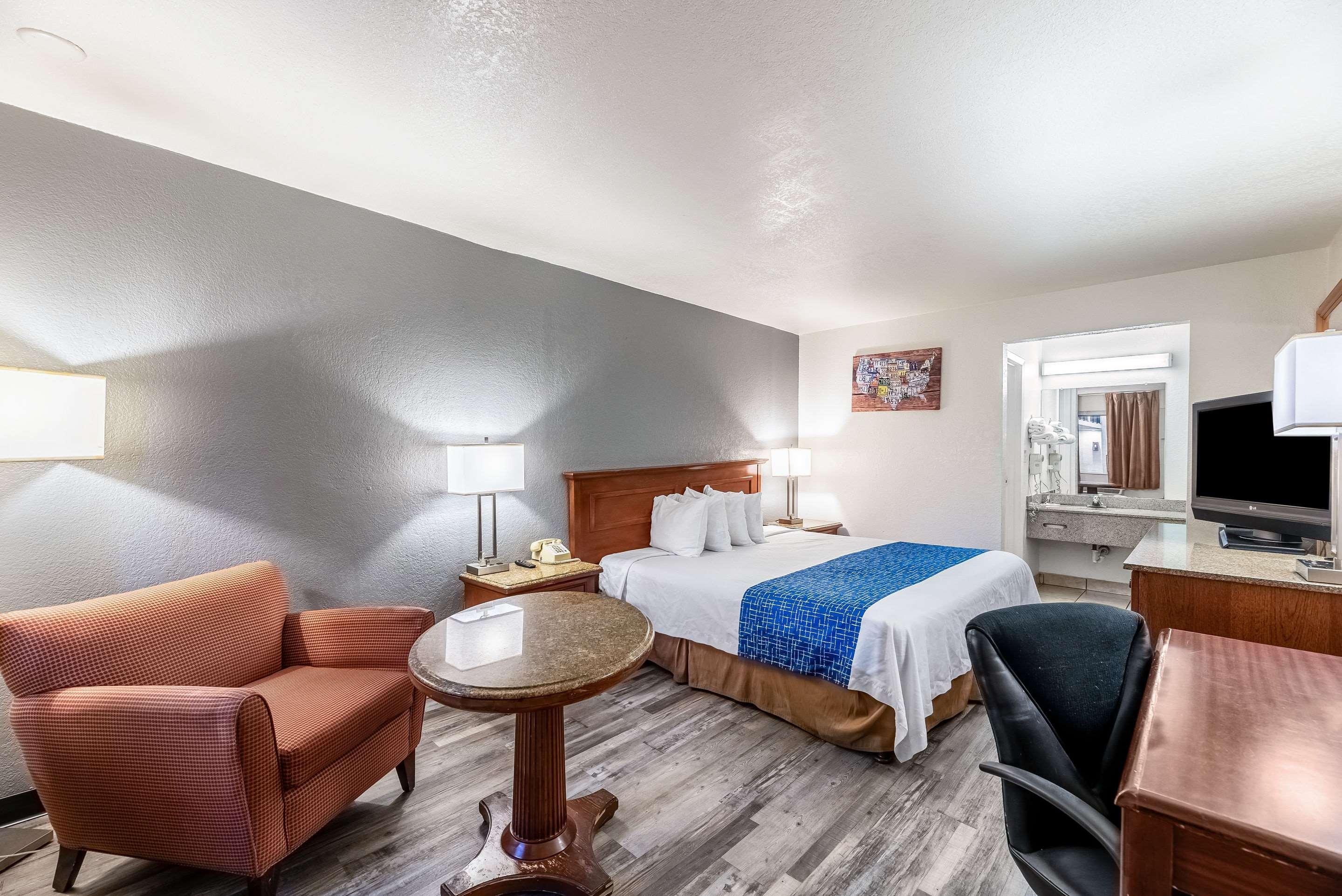 Econo Lodge Phoenix North I-17 Ngoại thất bức ảnh