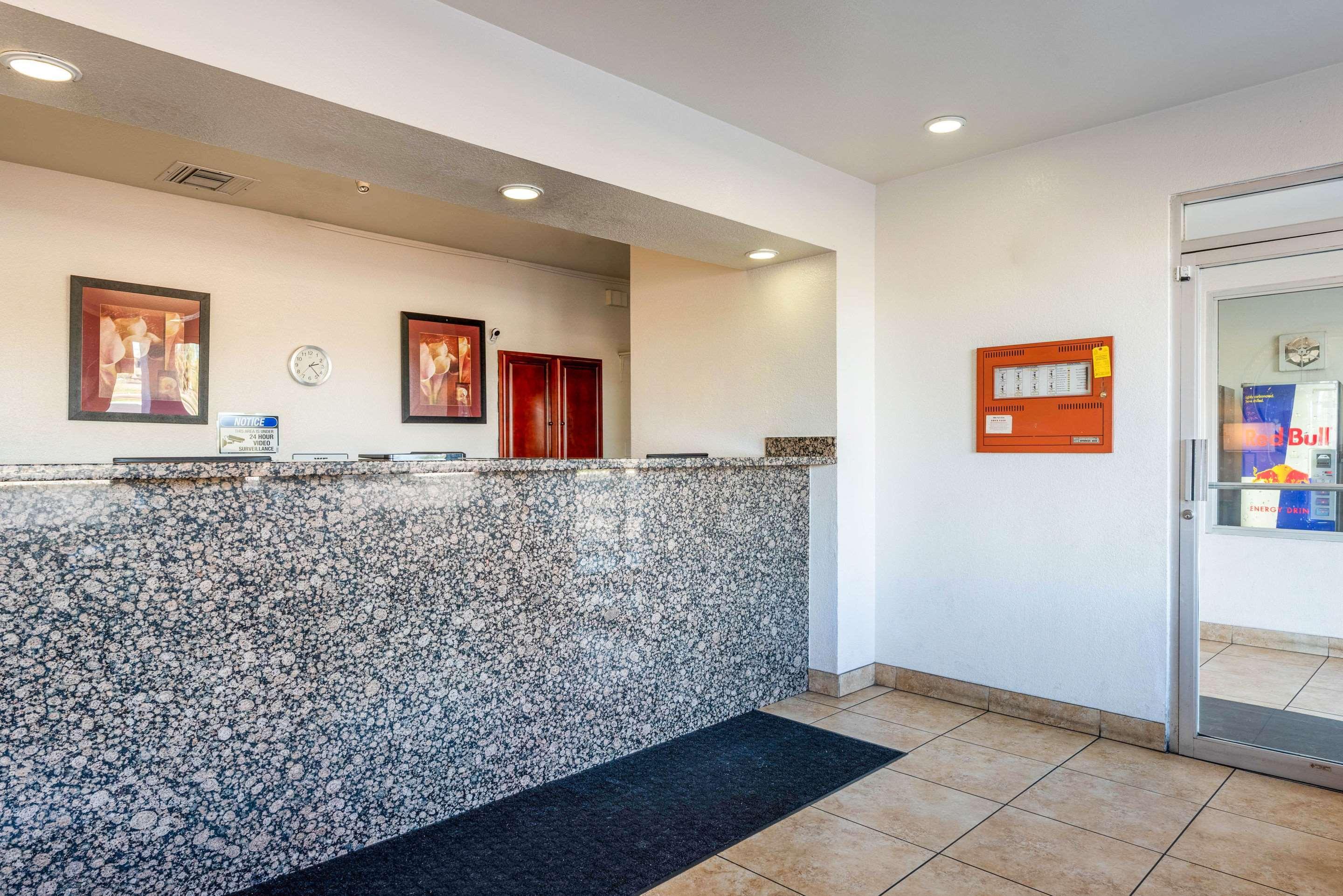 Econo Lodge Phoenix North I-17 Ngoại thất bức ảnh